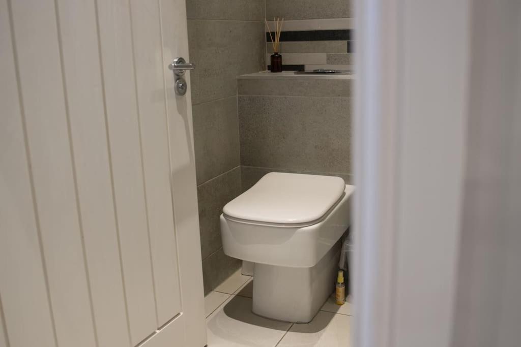 Apartment Spacious In Centre - Free Parking Nottingham